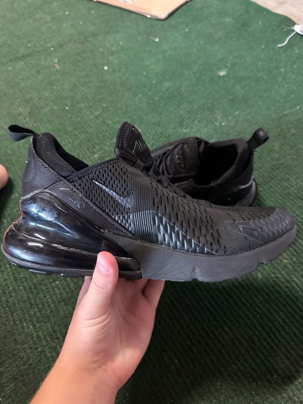 Nike Air Max 270 Triple Black Sneakers 10 Men